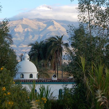 Las Palmeras Inn Otavalo Exterior foto