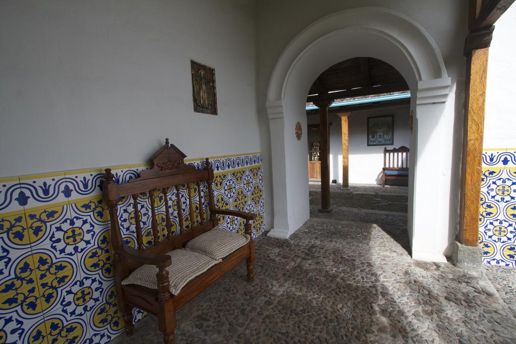 Las Palmeras Inn Otavalo Exterior foto