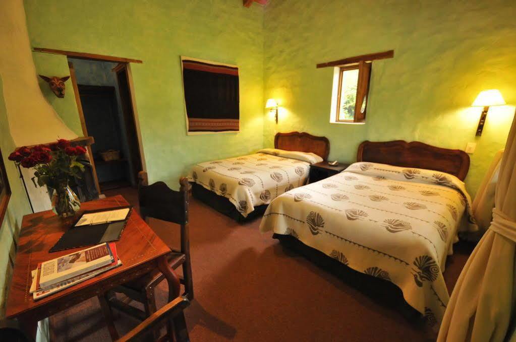 Las Palmeras Inn Otavalo Exterior foto