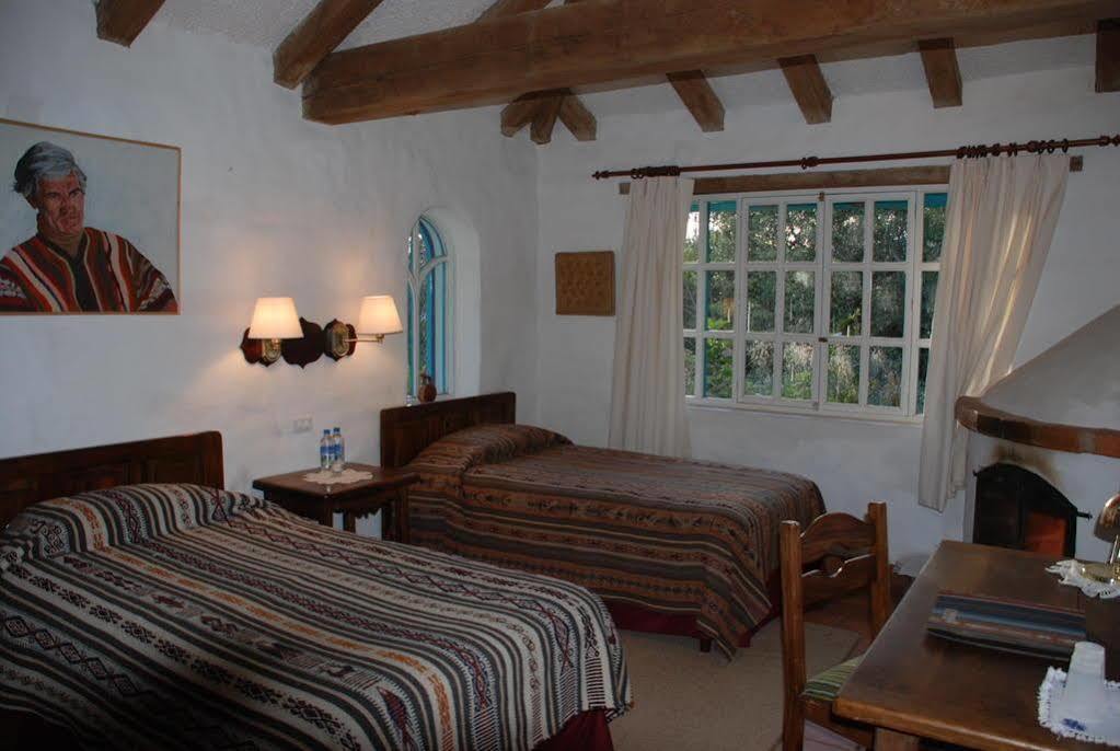 Las Palmeras Inn Otavalo Exterior foto