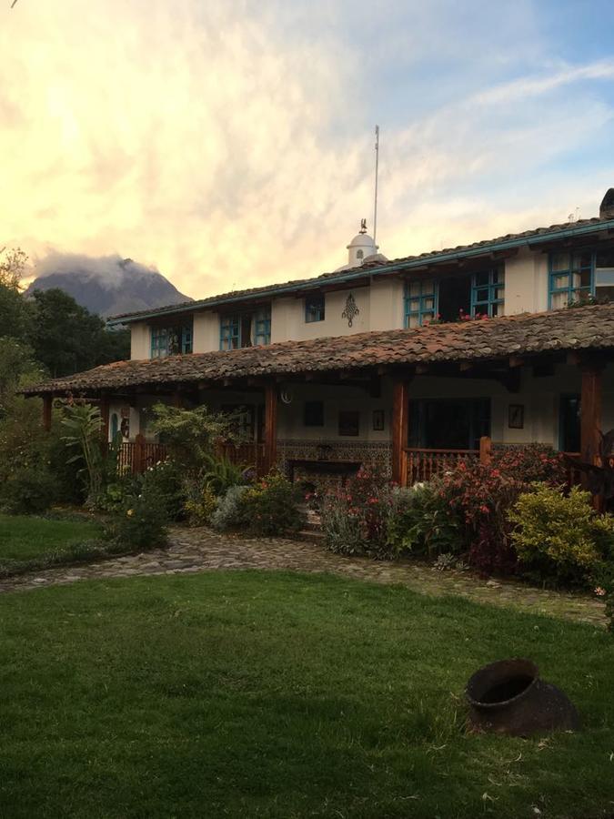 Las Palmeras Inn Otavalo Exterior foto